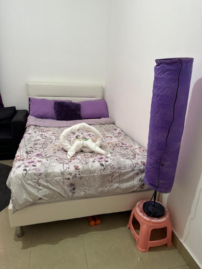 The Purple Place Leilighet Abu Dhabi Eksteriør bilde