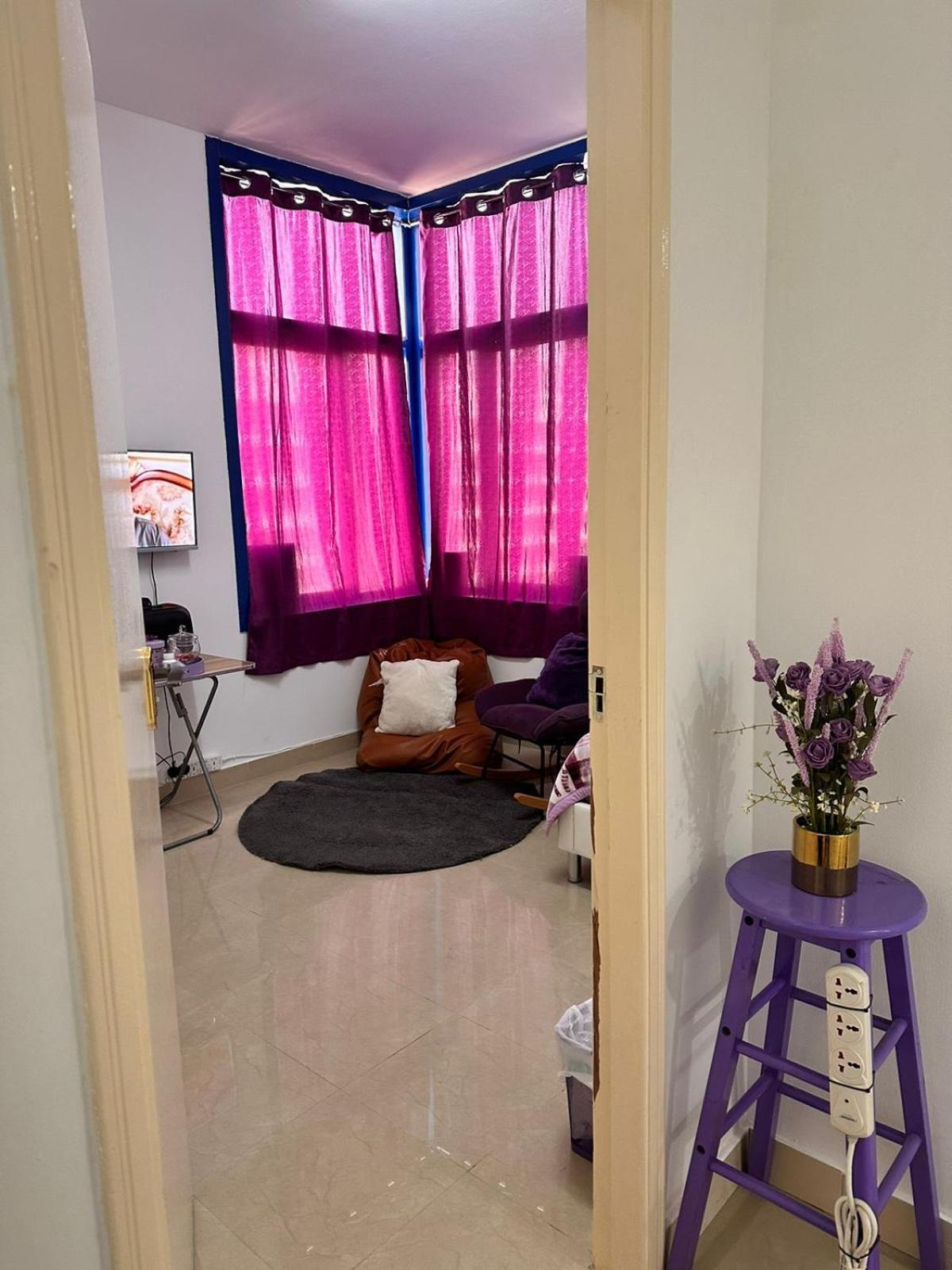 The Purple Place Leilighet Abu Dhabi Eksteriør bilde